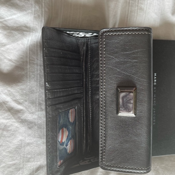 NWT Marc by Marc Jacobs Classic Q Jewel Wallet - Picture 7 of 7